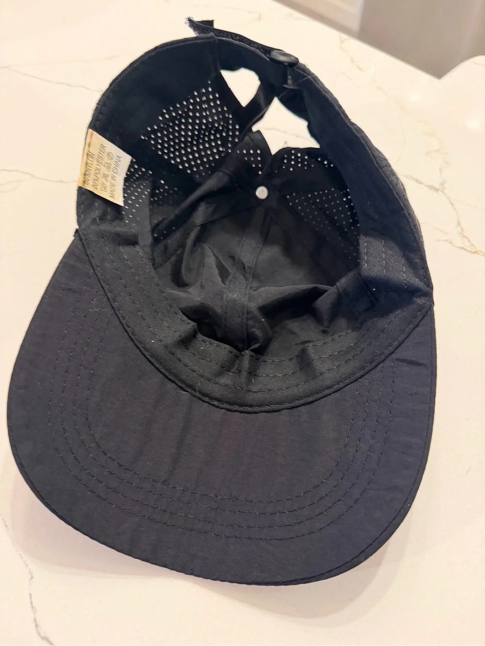 NWT Unbranded Women's Black Criss-Cross Ponytail Baseball Cap